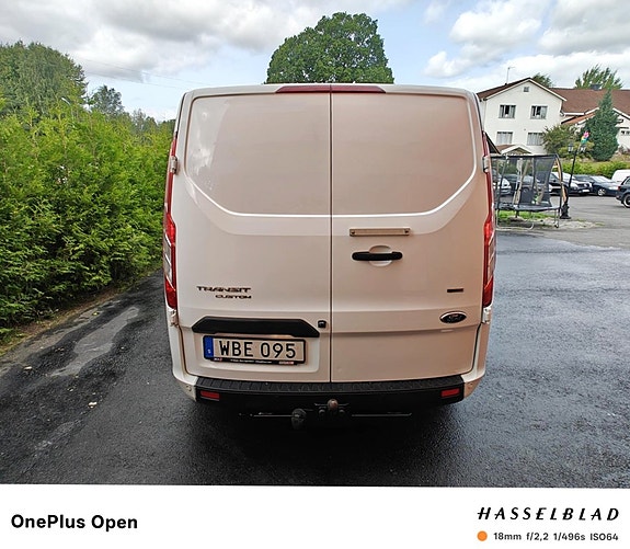 Ford Transit Custom 18 of 27