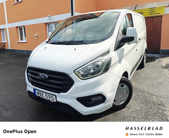 Ford Transit Custom 20 of 27