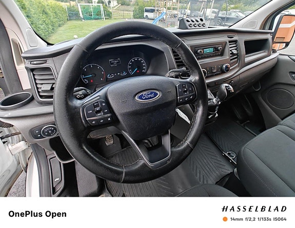 Ford Transit Custom 15 of 27