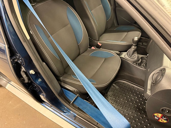 Dacia Duster 11 of 20