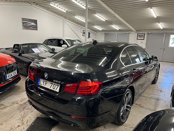 BMW 525d 6 of 18