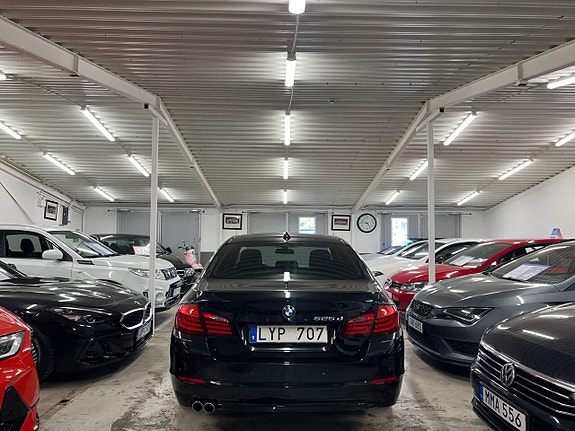 BMW 525d 5 of 18