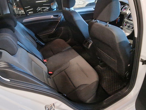 Volkswagen Golf-Serie 13 of 30