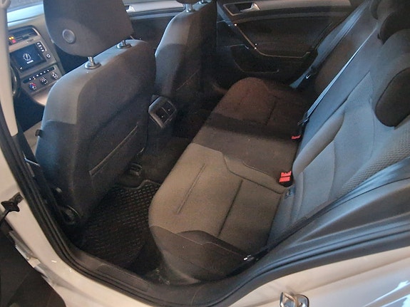 Volkswagen Golf-Serie 8 of 30