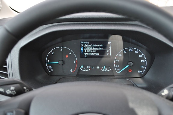 Ford Transit 17 of 20