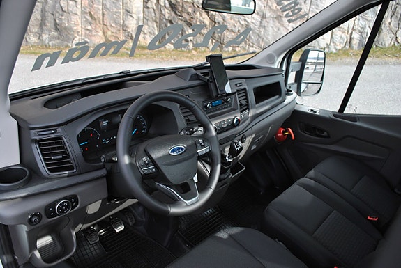 Ford Transit 10 of 20