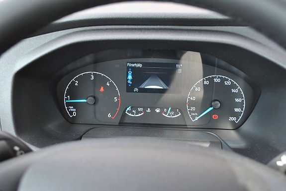 Ford Transit 18 of 20