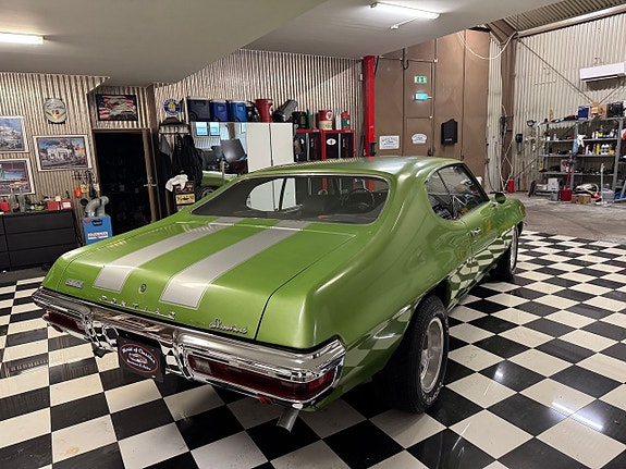Pontiac Tempest 5 of 22