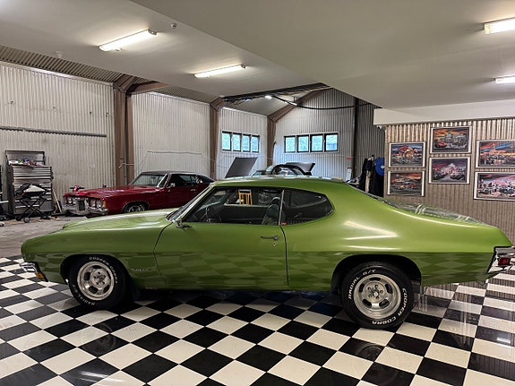 Pontiac Tempest 8 of 22