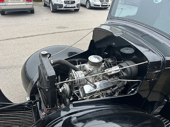 Chevrolet Pickup rod 10 of 12