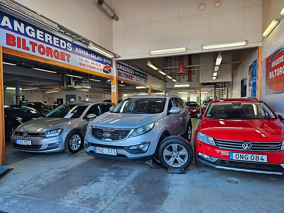Kia Sportage 2 of 5