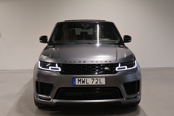 Land Rover Range Rover Sport 2 of 5
