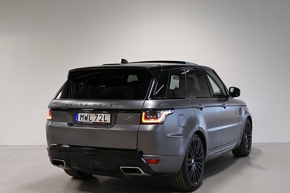 Land Rover Range Rover Sport 7 of 28