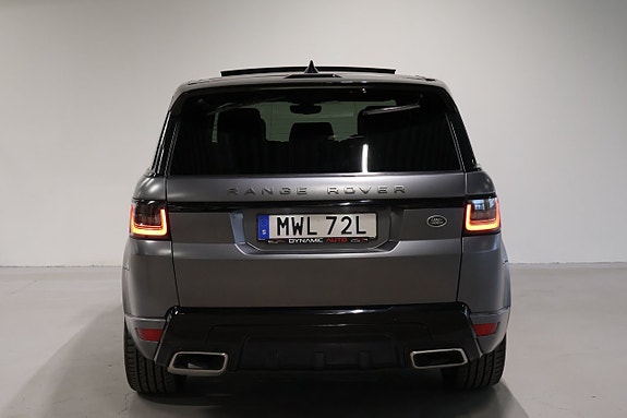 Land Rover Range Rover Sport 9 of 28