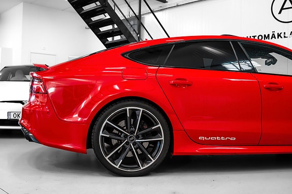 Audi RS7 24 of 27