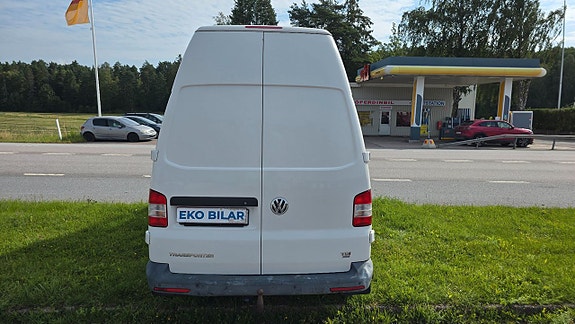 Volkswagen Transporter 4 of 5