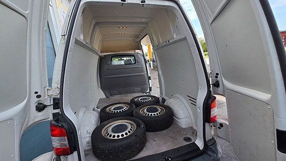 Volkswagen Transporter 10 of 11