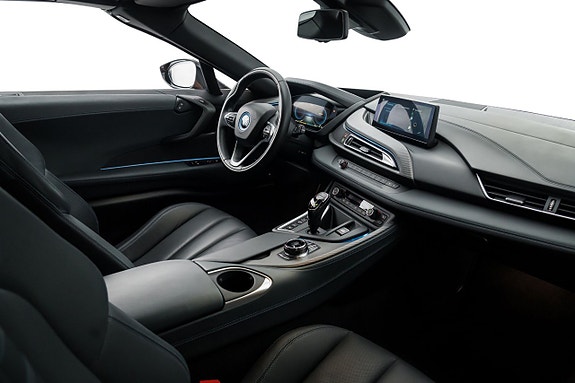 BMW i8 24 of 27