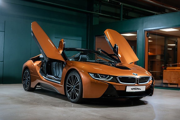BMW i8 10 of 27