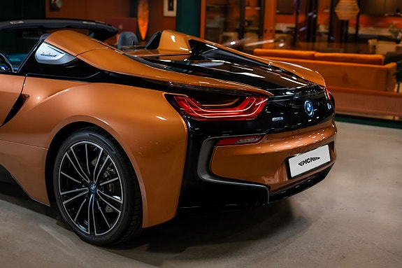 BMW i8 6 of 27