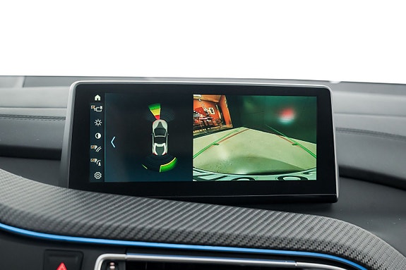 BMW i8 18 of 27