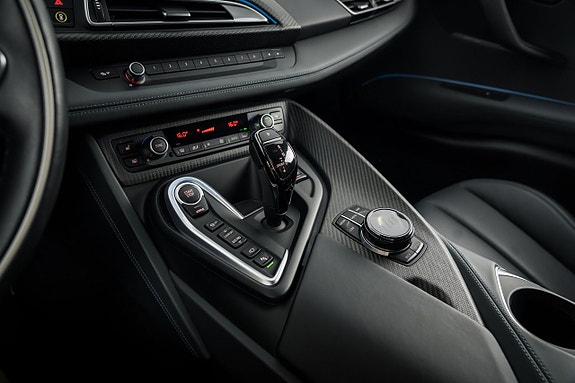 BMW i8 19 of 27