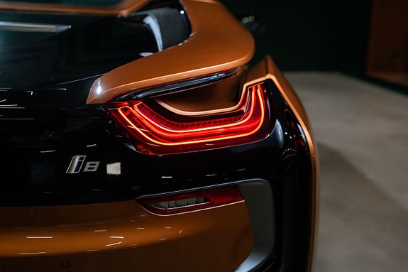 BMW i8 7 of 27