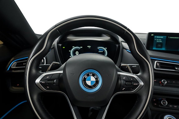 BMW i8 16 of 27