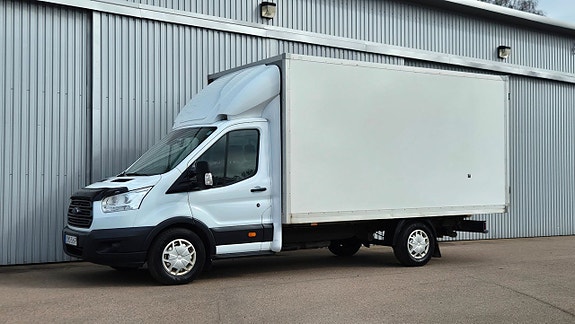 Ford Transit 2 of 5