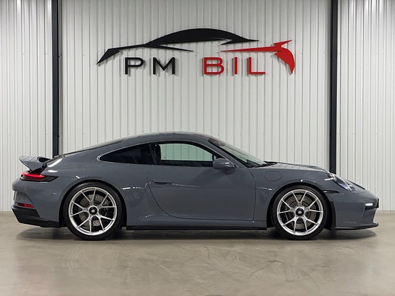 Porsche 911 6 of 28