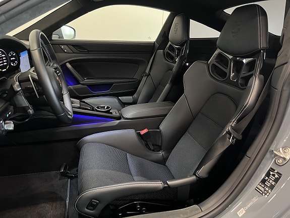 Porsche 911 13 of 28