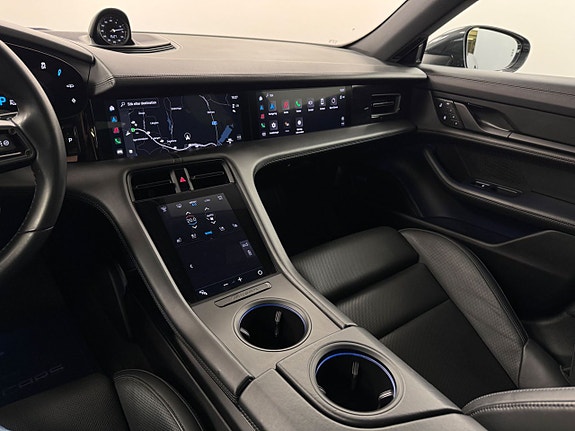Porsche Taycan 4S 5 of 16