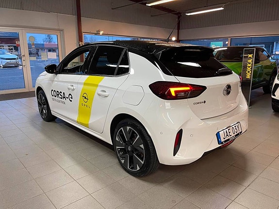 Opel Corsa-e 4 of 5