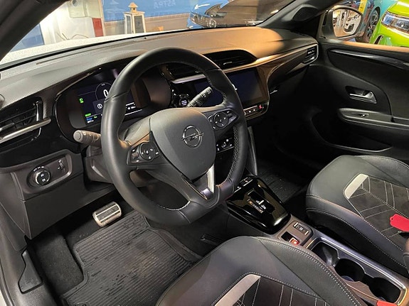 Opel Corsa-e 10 of 16