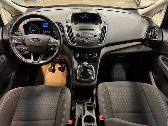 Ford C-Max 12 of 24