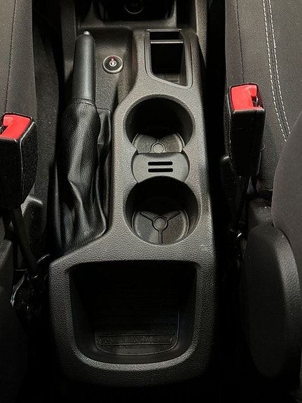 Ford C-Max 15 of 24