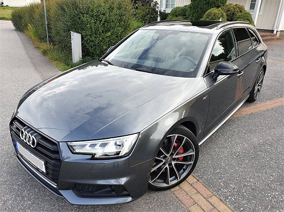 Audi S4 2 of 5