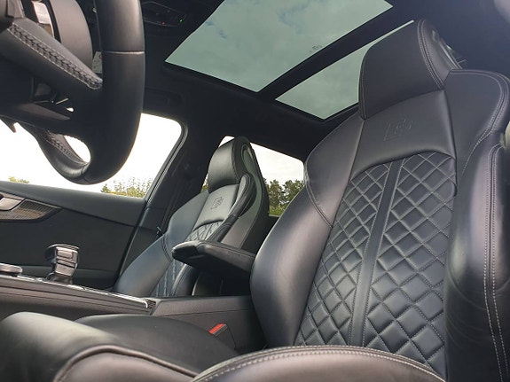 Audi S4 5 of 5