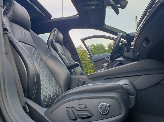 Audi S4 6 of 30