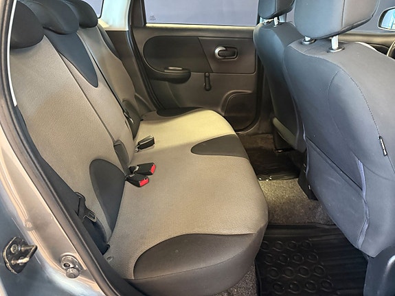 Nissan Note 9 of 11