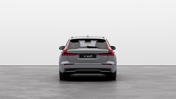 Volvo V60 4 of 5
