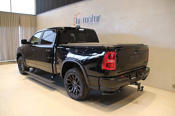 Dodge RAM 1500 4 of 5