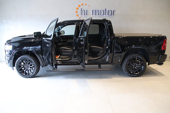 Dodge RAM 1500 5 of 5