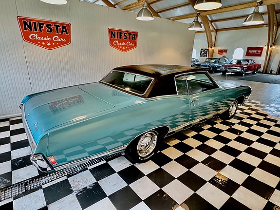 Chevrolet Caprice 14 of 30