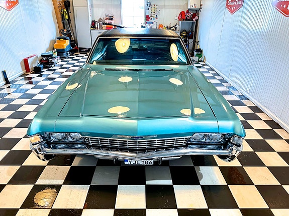 Chevrolet Caprice 3 of 30