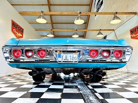 Chevrolet Caprice 11 of 30
