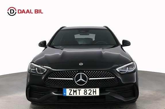 Mercedes-Benz C200 2 of 25