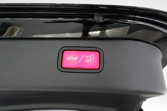 Mercedes-Benz C200 24 of 25