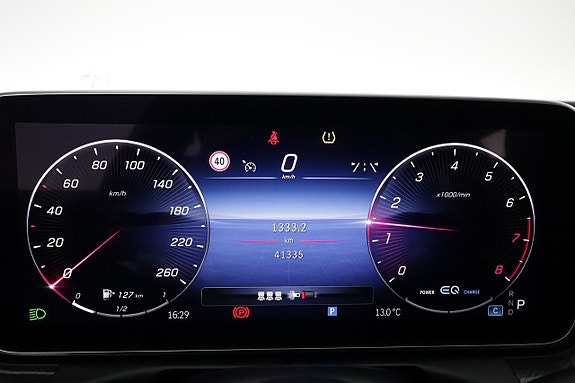 Mercedes-Benz C200 15 of 25