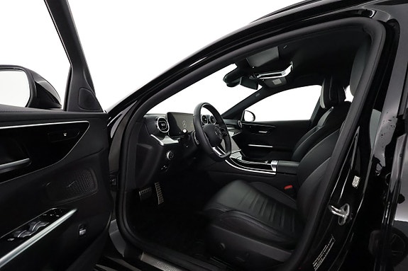 Mercedes-Benz C200 10 of 25